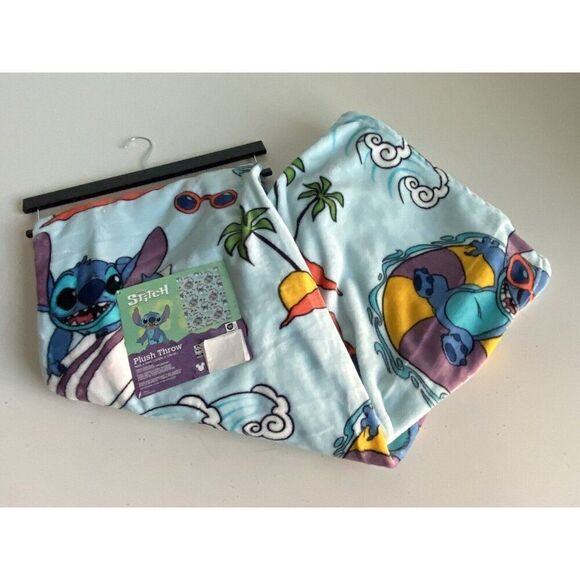 Disney Stitch Soft Throw Blanket 50 X 70” Surfing Tubbing Beach Waves NEW - Picture 2 of 16